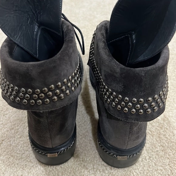 STUART WEITZMAN foldover boots. Size 6 1/2 - Picture 16 of 16